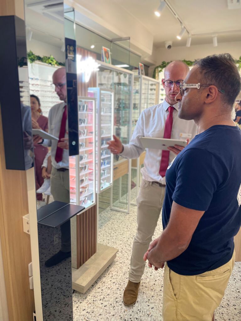 Using Rodenstock Impressionist to measure glasses